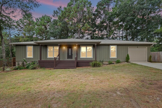 Building Photo - 218 Ridgewood Dr