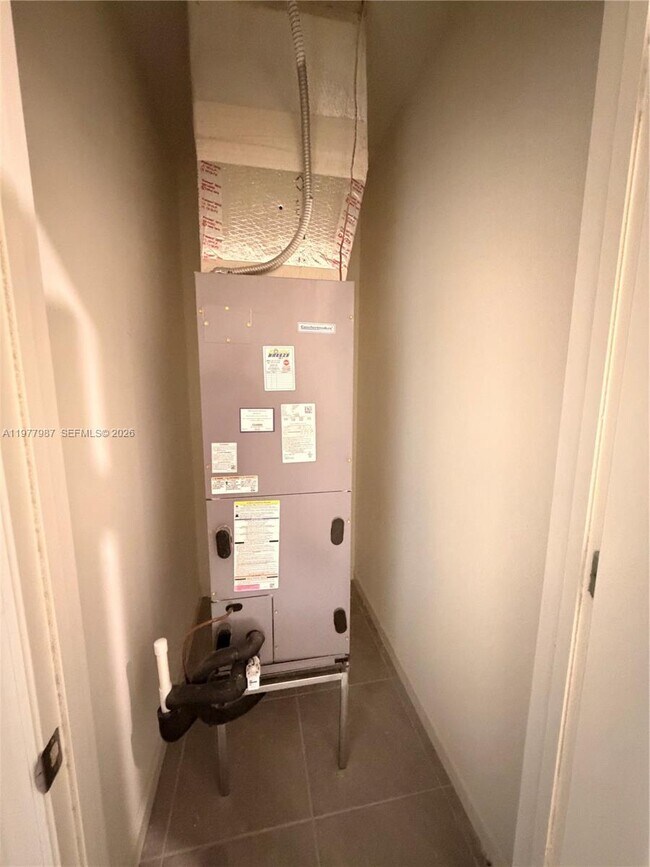 Building Photo - 12422 Rimini Wy