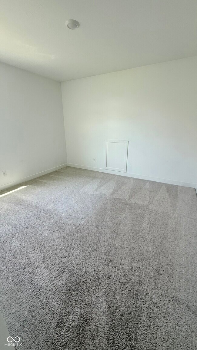 Building Photo - 1205 Beverly Pl