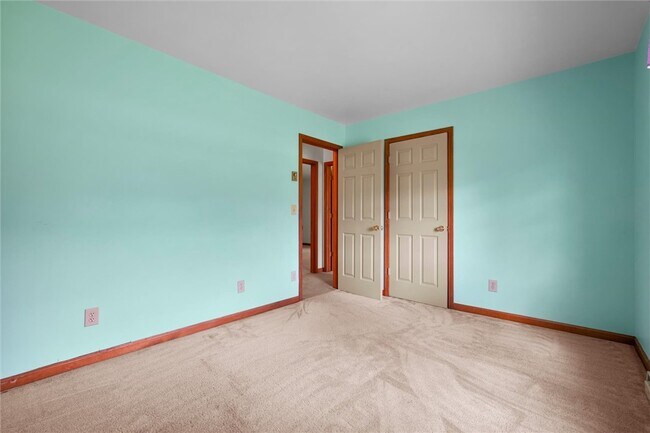 Building Photo - 7151 Podunk Rd