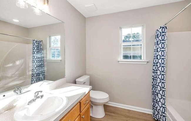 Building Photo - 4BR/2BA Home For Rent