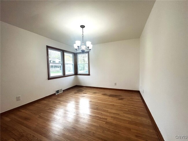 Building Photo - 810 Cosby Rd