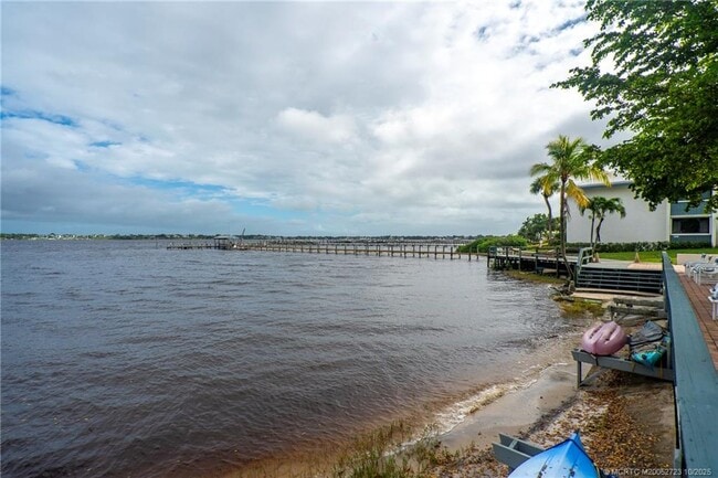 Building Photo - 175 SE St Lucie Blvd