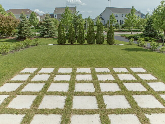 Building Photo - 2667 Retreat Cir