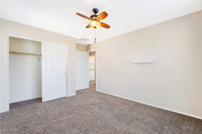 Building Photo - 617 Baysville Ct