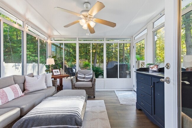 Building Photo - 216 Tiger Run