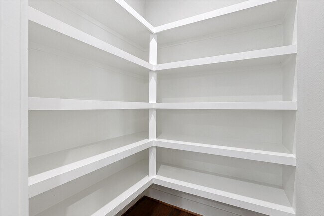 Building Photo - 1222 Upton St