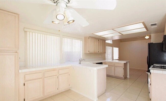 Building Photo - 4548 Special Ct
