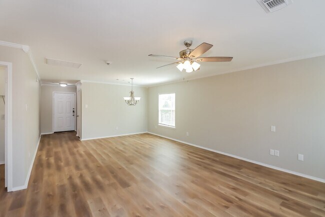 Building Photo - 7626 Village Mill Ln