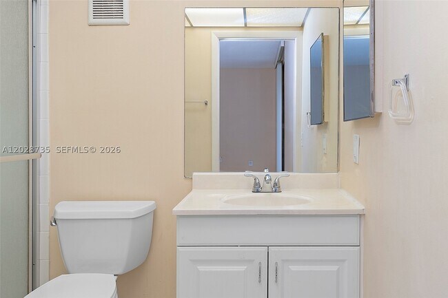 Building Photo - 8760 SW 133rd Ave