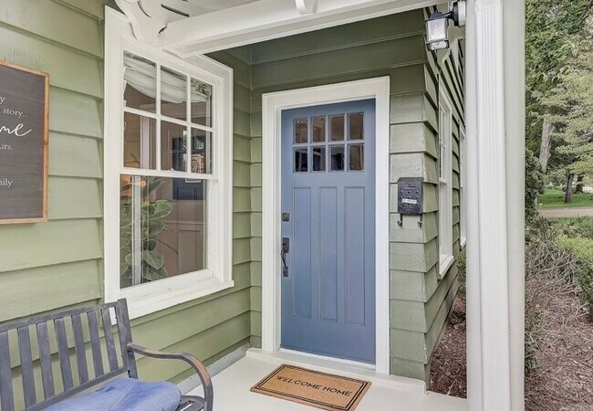 Building Photo - 3802 Central Ave