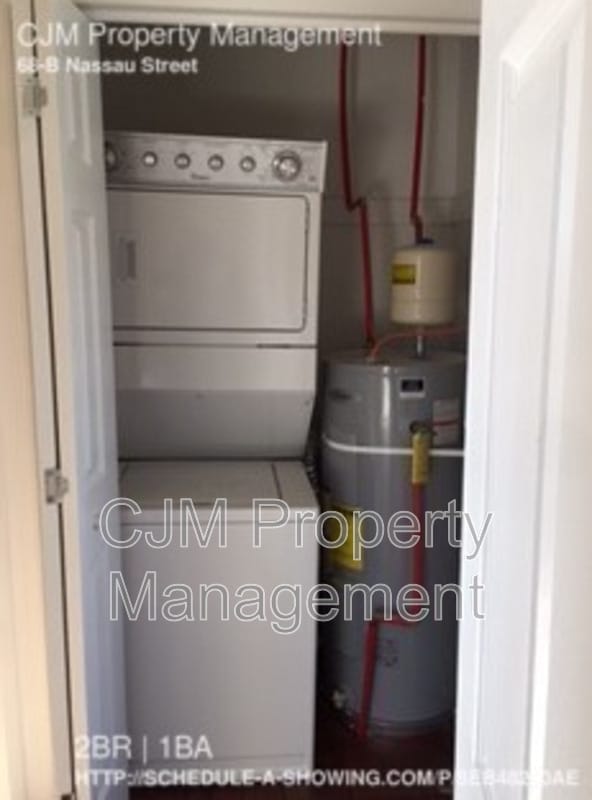 Building Photo - 68 Nassau St