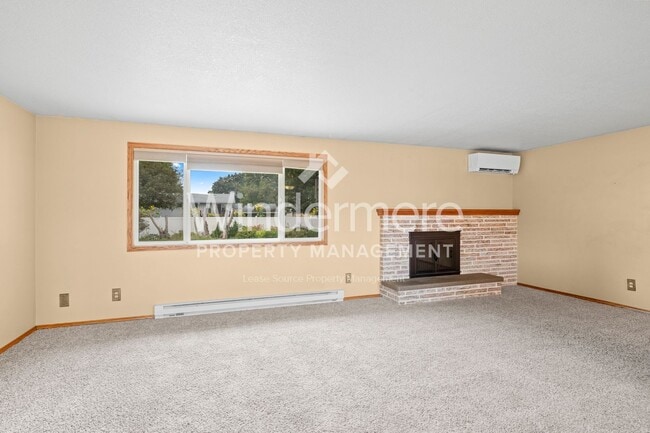 Building Photo - 4 Bedroom Home In Spokane Valley
