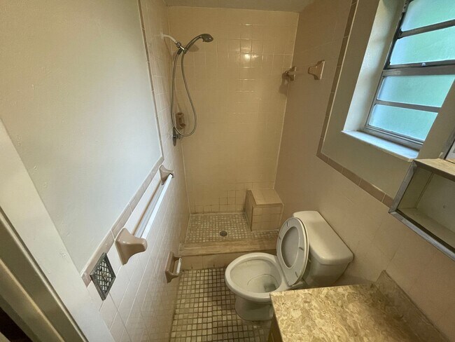 Building Photo - 6548 Batea Terrace