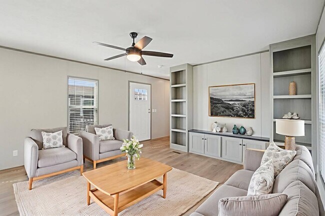 Building Photo - 1614 Sidewinder Dr