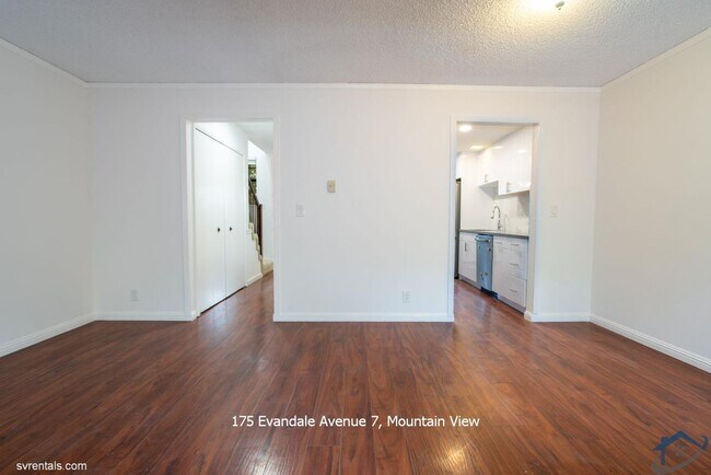 Building Photo - 175 Evandale Ave