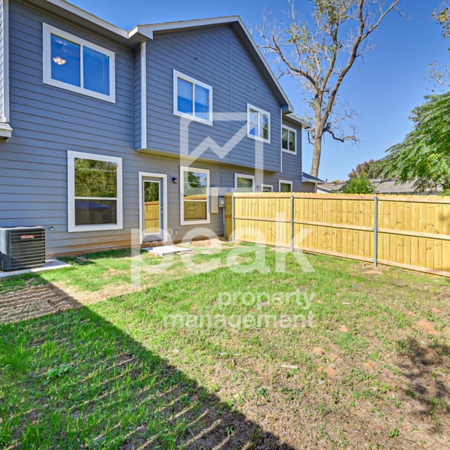 Building Photo - Just in time for SUMMER! Beautiful home re...