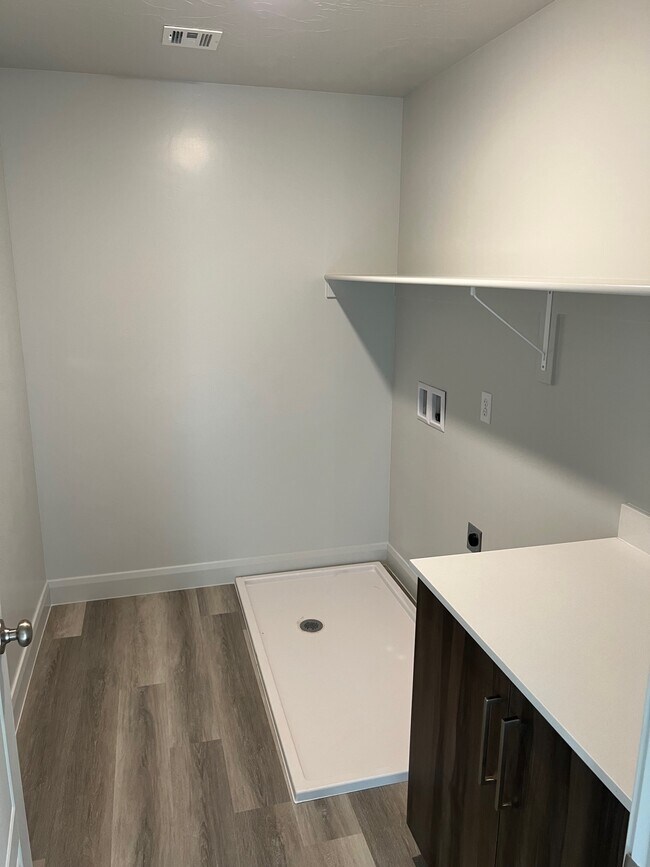 Building Photo - 4170 Phobos Wy