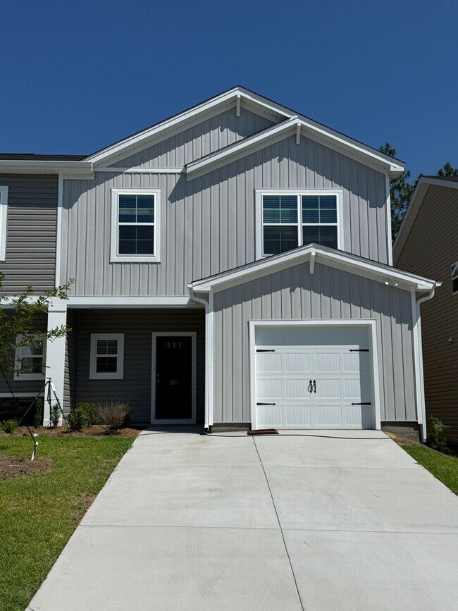 Building Photo - 315 S Lake Ct