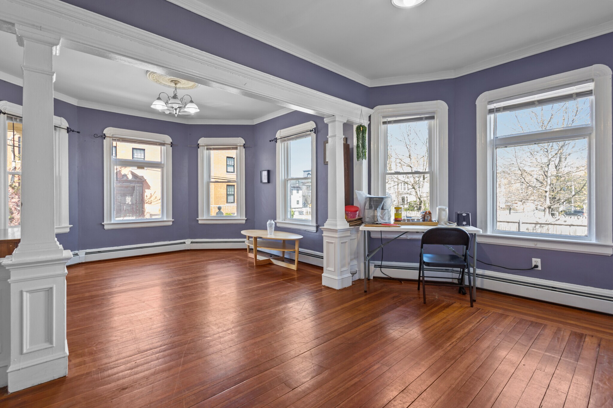 Building Photo - 10 Bainbridge Ave