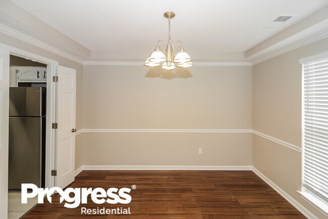 Building Photo - 7726 Deer Trail Ln