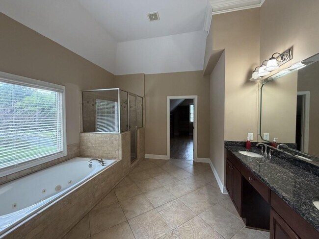Building Photo - 2862 Piedmont Enclave Ct