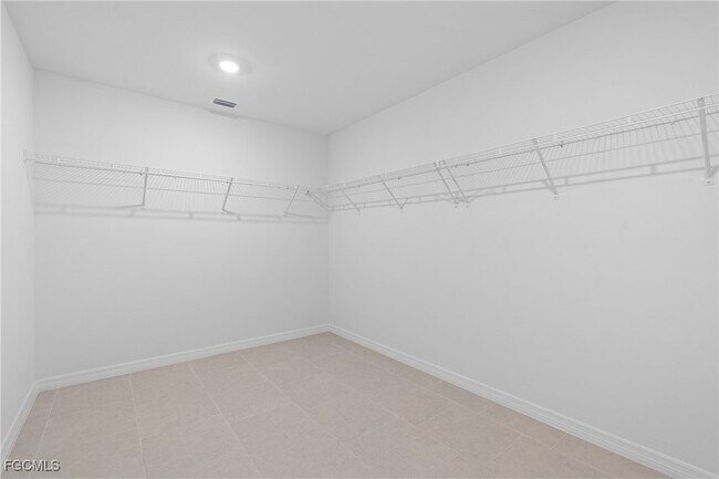 Building Photo - 12212 Sydney Ct