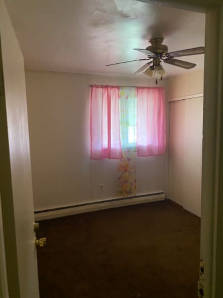 Building Photo - 3524 Fremont St