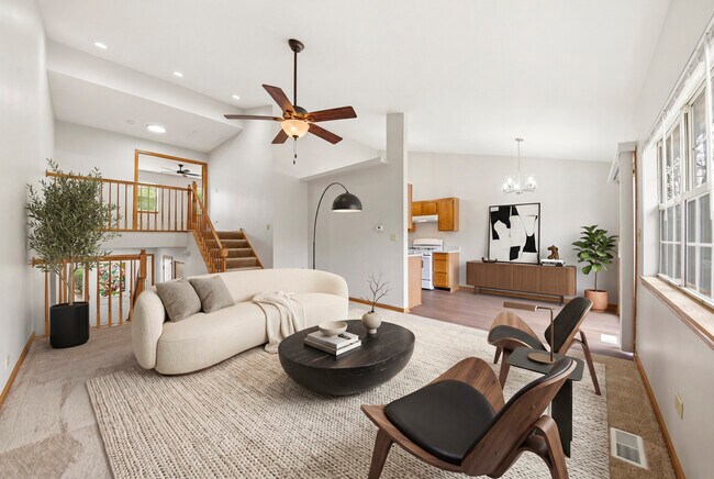 Building Photo - 615 Buckskin Ln