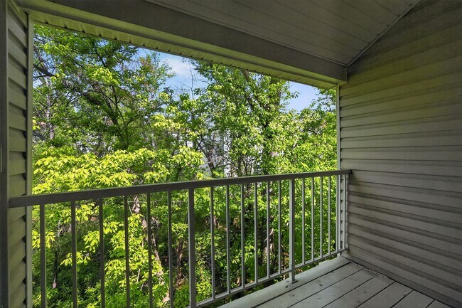 Building Photo - 15 Pickering Ct