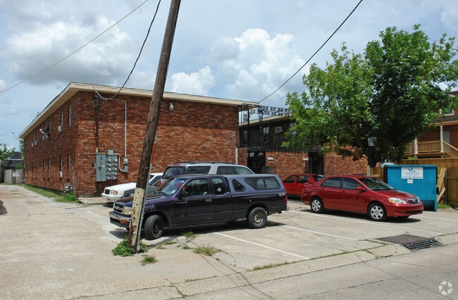 Primary Photo - 3910-3912 Hessmer Ave