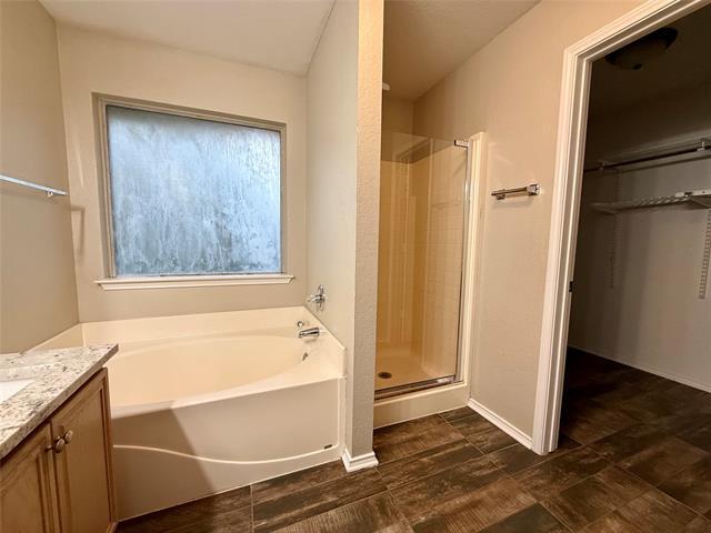 Building Photo - 707 S Highland Dr