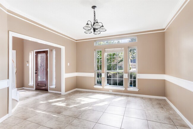 Building Photo - 16222 Rutley Cir