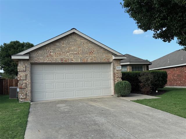 Building Photo - 9928 Southgate Dr