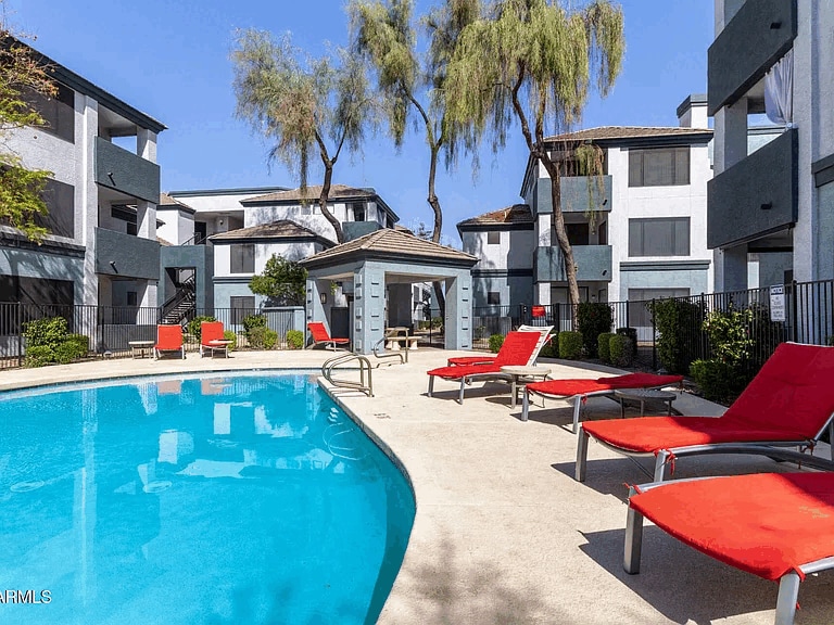 Building Photo - 3848 N 3rd Ave