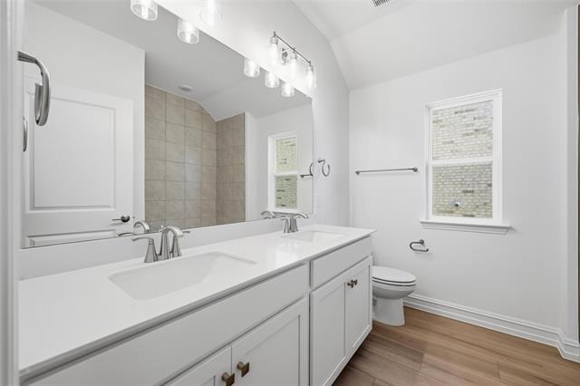 Building Photo - 4216 Gladewater Ave