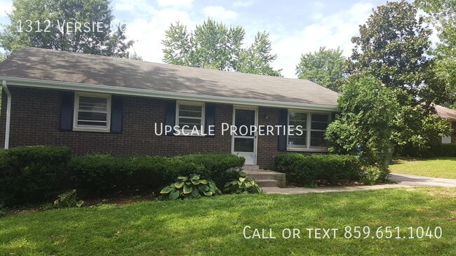 Building Photo - 1312 Versie Ct