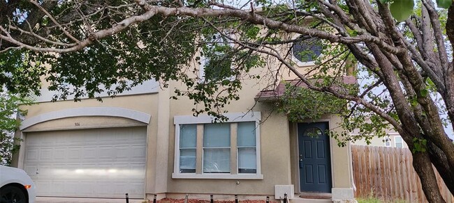 Primary Photo - 306 Crossland Cove