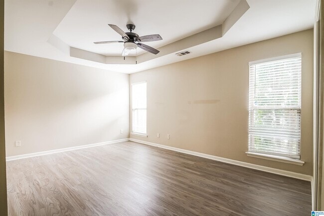 Building Photo - 568 Fox Run Cir