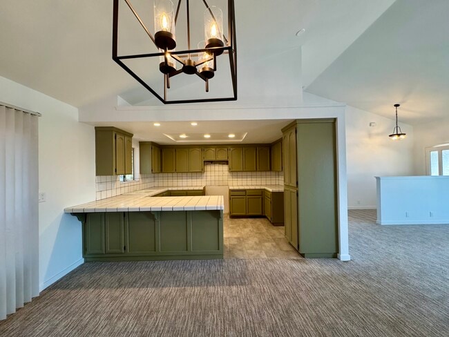 Building Photo - 6489 Ponderosa Way