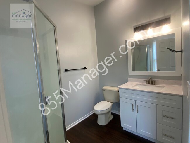Building Photo - **COMING SOON AVAILABLE FOR SHOWINGS 10/8/...