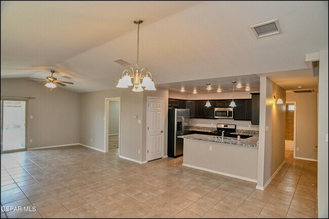 Building Photo - 14176 Charles Pollock Ave