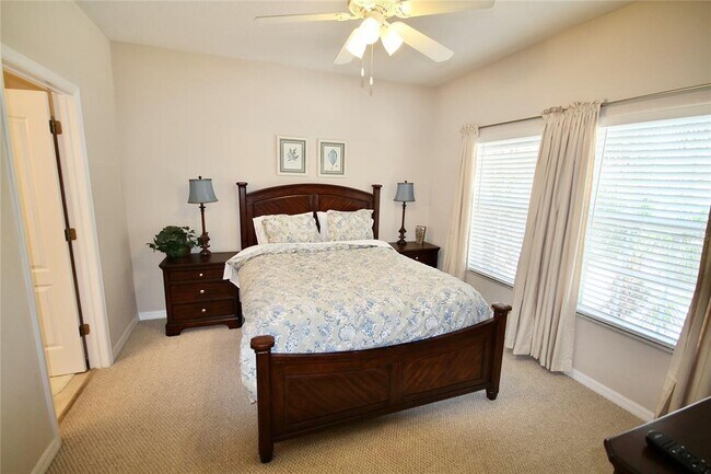 Building Photo - 2458 Caravelle Cir