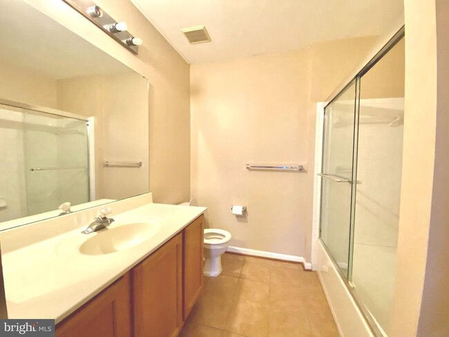 Building Photo - 13029 Vaden Terrace