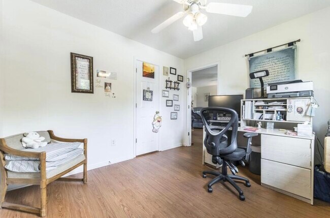 Building Photo - 233 Katelyn Cir