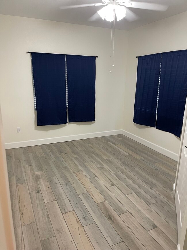 Building Photo - 15050 N Thompson Peak Pkwy