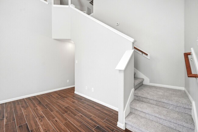Building Photo - 21331 Bella Mountain Dr