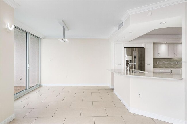 Building Photo - 988 Blvd of the Arts