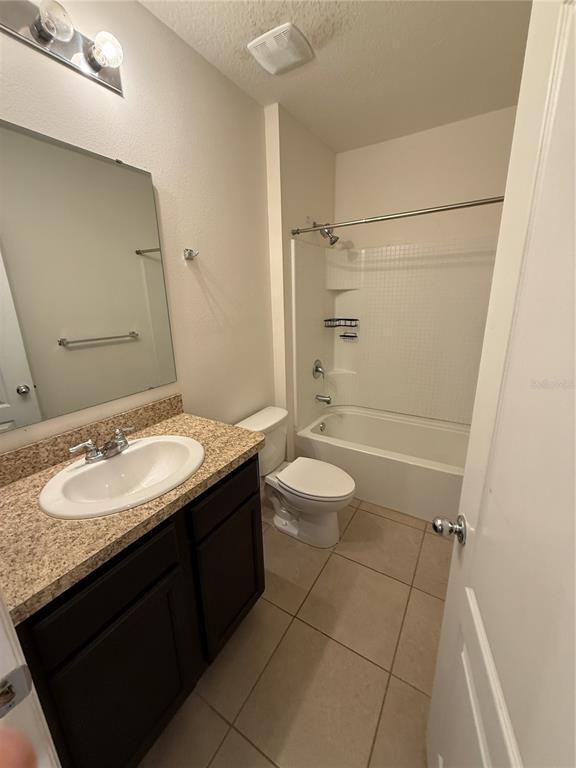 Building Photo - 419 Arbor Lakes Dr