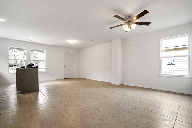 Building Photo - 26692 Pools Creek Dr
